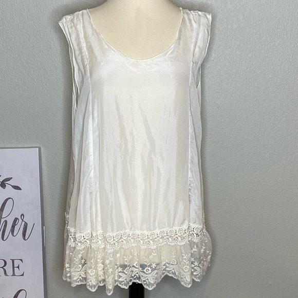 Tops - Boho Feminine Lace Top New Sz XL